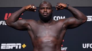 Церемония взвешивания UFC Вегас 28: Розенстрайк vs Сакаи