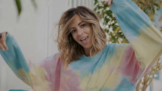 Sofía Ellar - Y 23 (Official Video 2022)