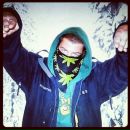 Harry Brown фотография #48 (источник - https://vk.com/id1680863)