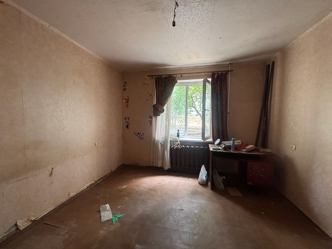 Продам 2-комн. кв. Ленинского Комсомола, 1/9 эт., квартира не угловая 54 кв.м., комнаты изолированные, санузел раздельный, окна мет/пластиковые, под капитальный ремонт. Цена 4 200 000₽. +79591730175 Татьяна, +79591695183 Роман ...